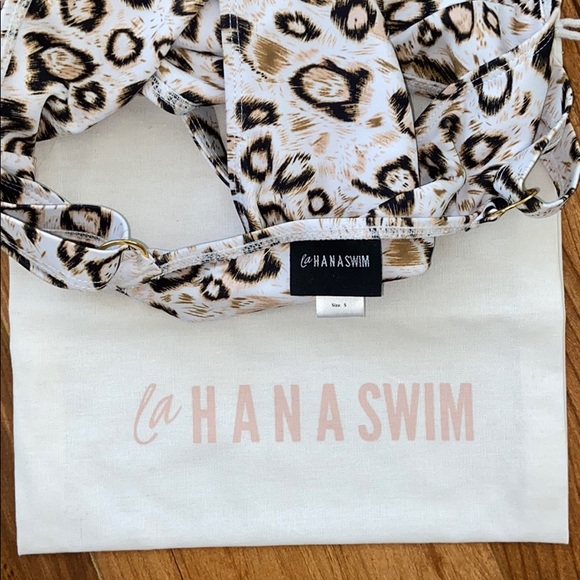 Lahana Swim Vintage Nude Leopard One-Piece 🐆 - Picture 7 of 7